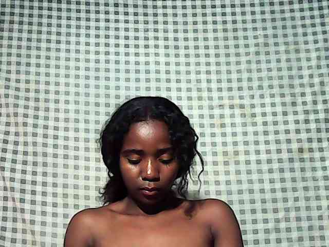 Modèle: LandiQueen12