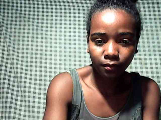 LandiQueen12