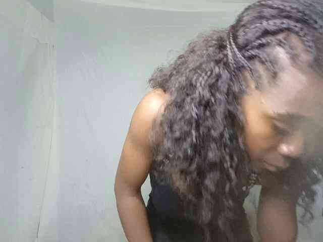 LandiQueen12 Live Webcam on BongaCams