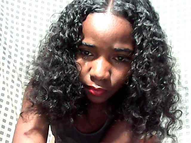 LandiQueen12