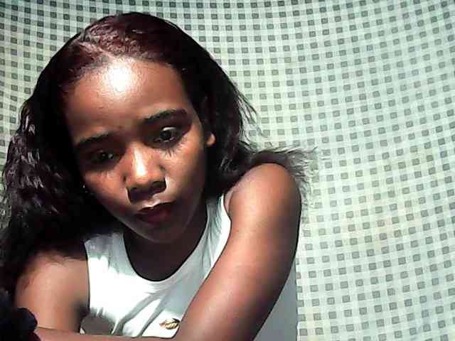 LandiQueen12 webcam