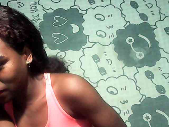 LandiQueen12