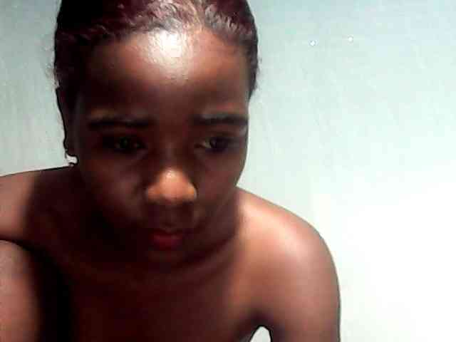 LandiQueen12