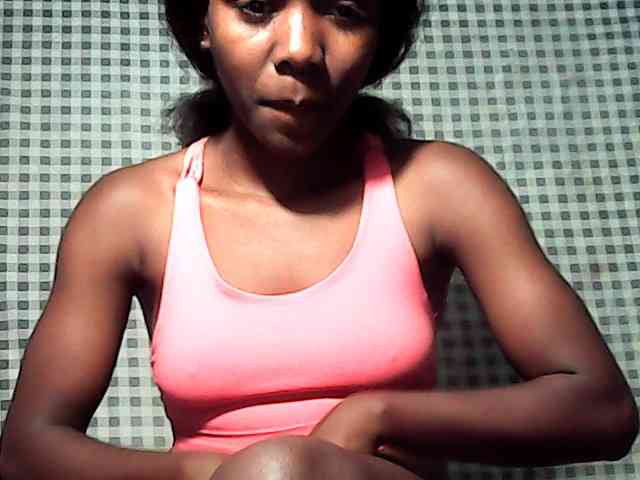 LandiQueen12