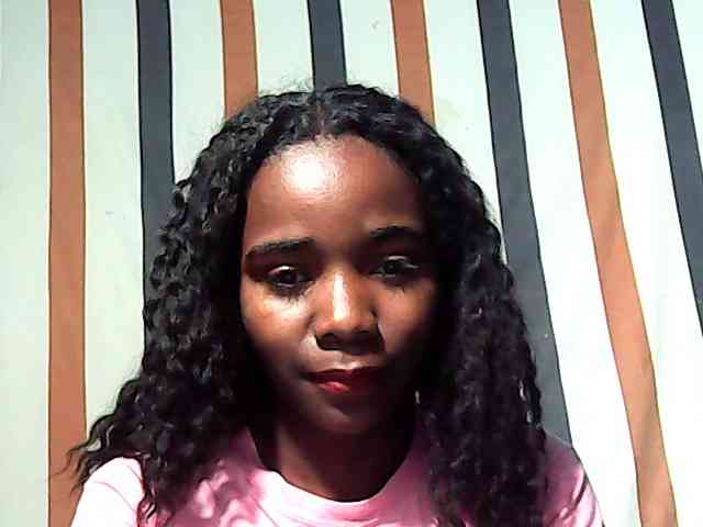 LandiQueen12