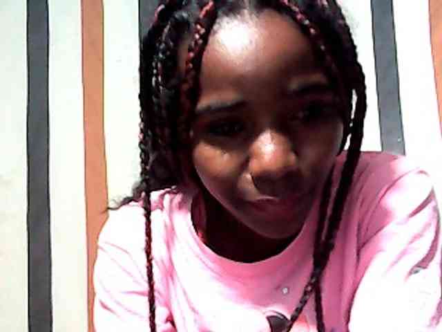LandiQueen12 LandiQueen12