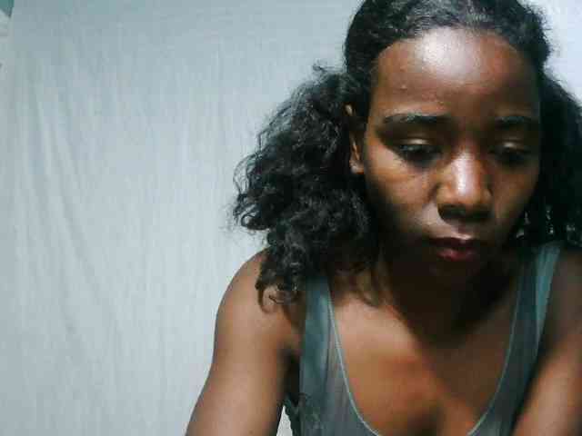 Modèle: LandiQueen12