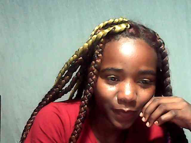 LandiQueen12