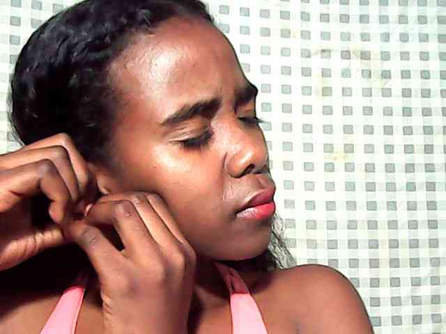 LandiQueen12