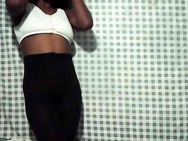 LandiQueen12 webcam