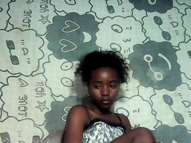 LandiQueen12