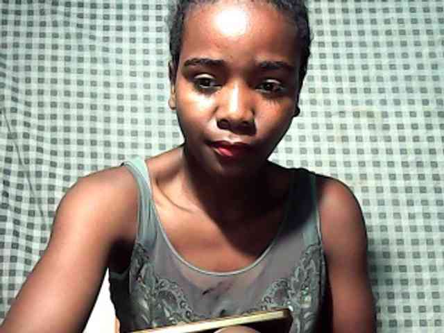 Modèle: LandiQueen12