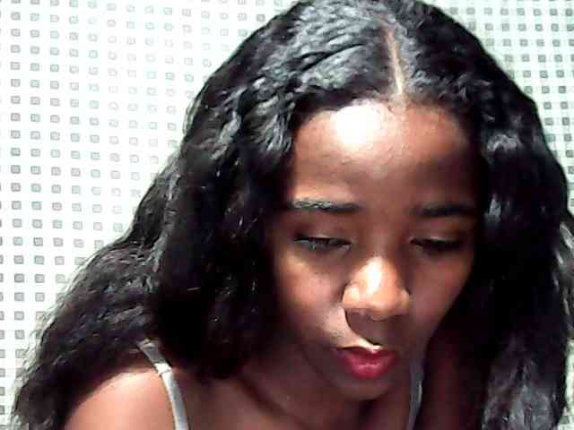 LandiQueen12 webcam