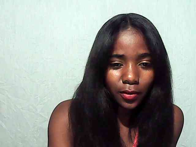 LandiQueen12 webcam