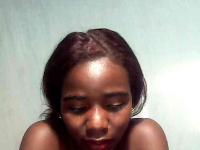 LandiQueen12