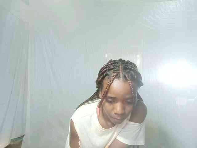 LandiQueen12 LandiQueen12
