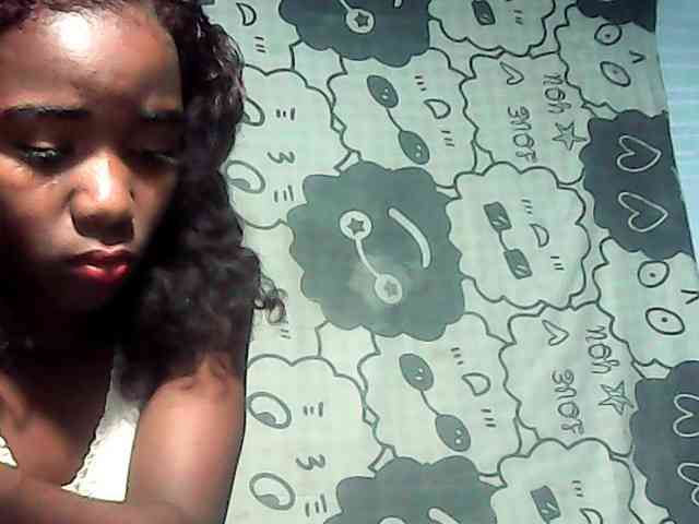 LandiQueen12