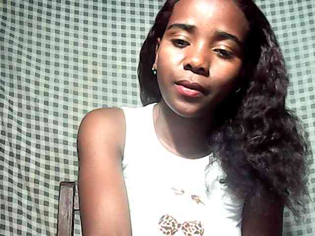 LandiQueen12
