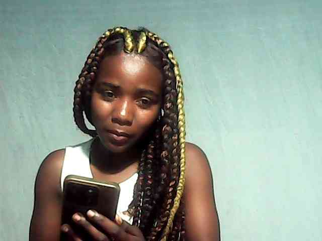 LandiQueen12 LandiQueen12