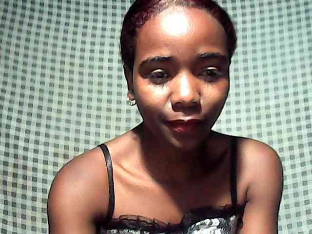 LandiQueen12