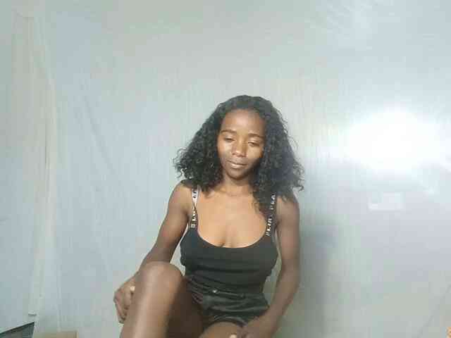 LandiQueen12 LandiQueen12
