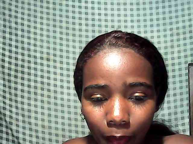 LandiQueen12