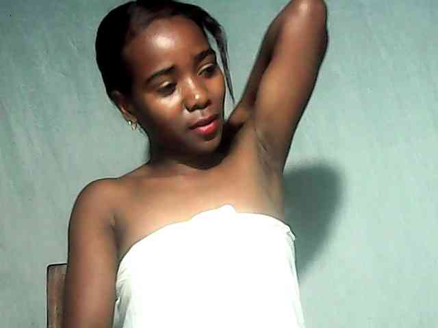 LandiQueen12