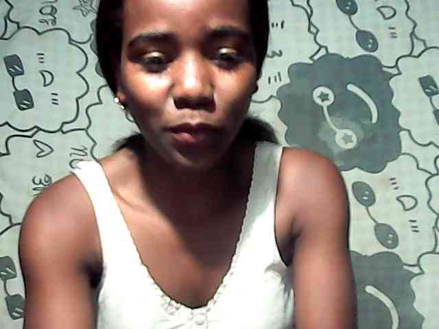 LandiQueen12