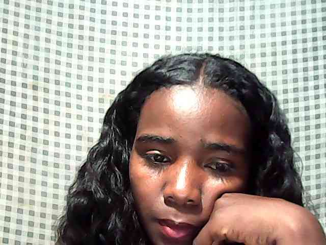 LandiQueen12 webcam