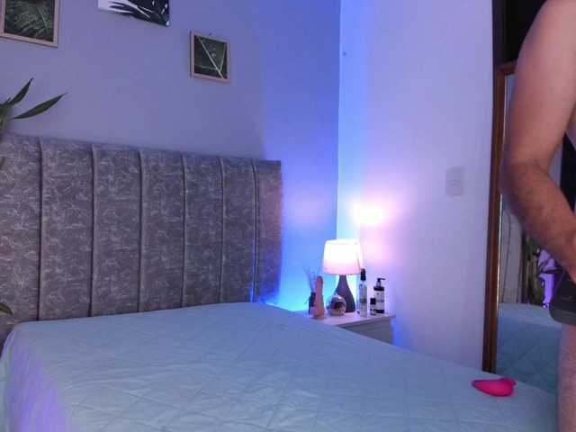 AxelandLara live cam on BongaCams
