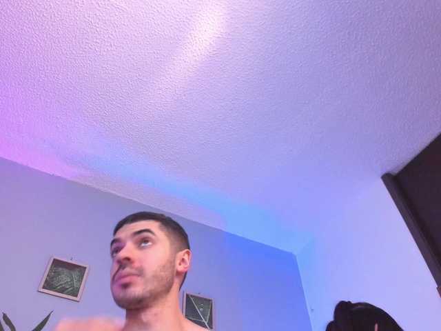 AxelandLara live cam on BongaCams