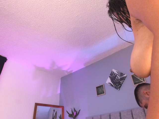 AxelandLara live cam on BongaCams