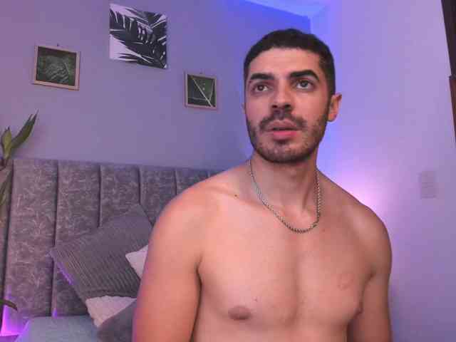 AxelandLara webcam