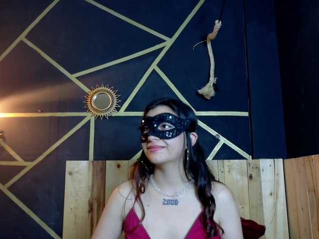 Samantha-ferrer live cam on BongaCams