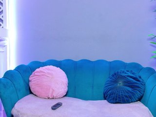 LunaLuxe Porn Show