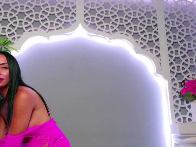LunaLuxe live cam on BongaCams