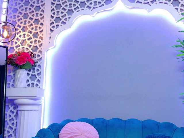 LunaLuxe live cam on BongaCams