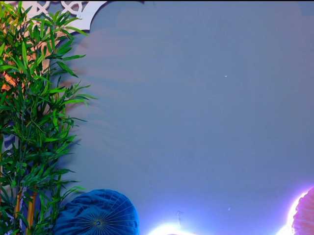 LunaLuxe live cam on BongaCams