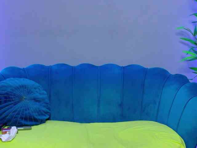 LunaLuxe webcam