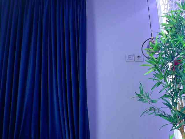 LunaLuxe webcam