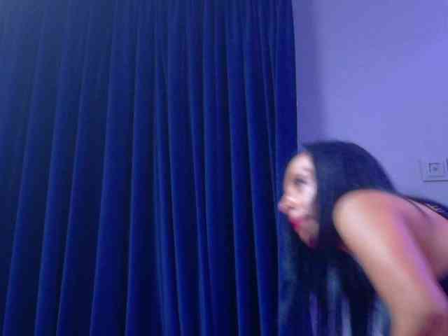 LunaLuxe webcam