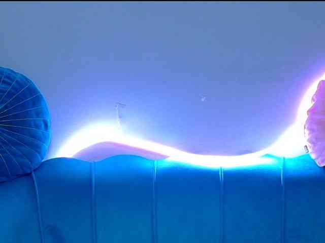 LunaLuxe webcam