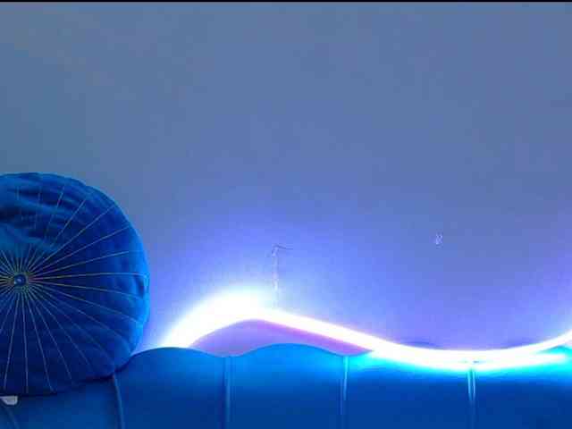 LunaLuxe webcam