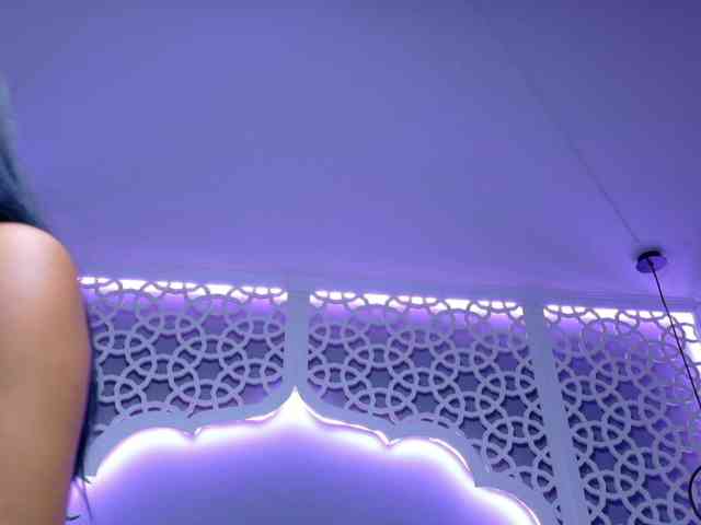 LunaLuxe webcam