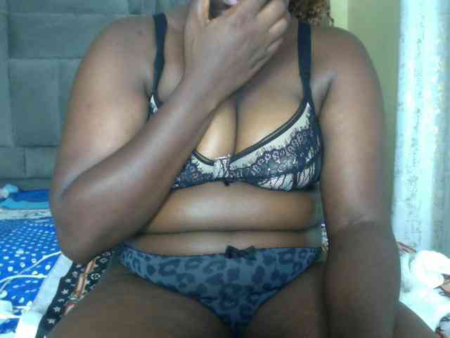 Prettyebony16 webcam