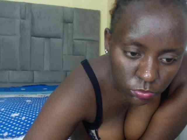 Prettyebony16 webcam