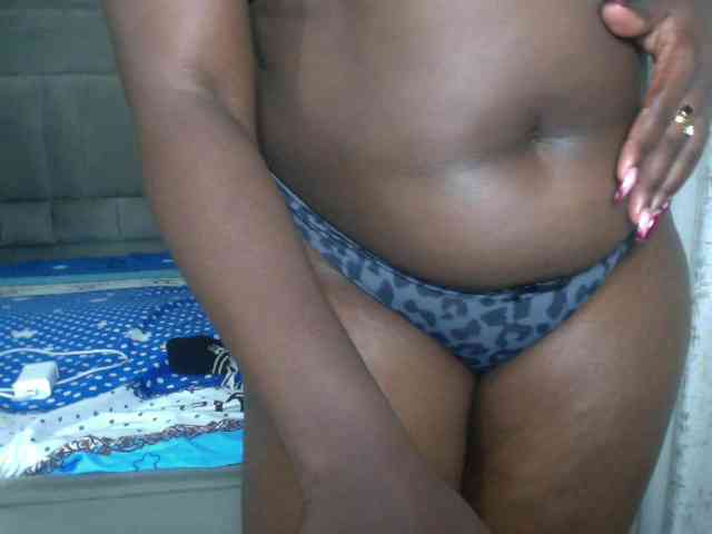 Prettyebony16 webcam