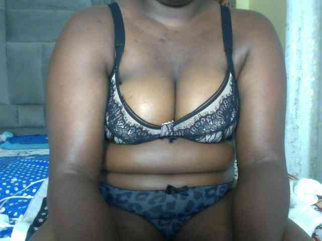 Prettyebony16 webcam