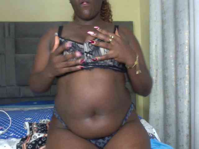 Prettyebony16 webcam