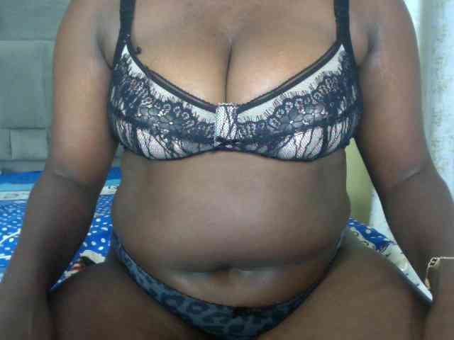 Prettyebony16 webcam